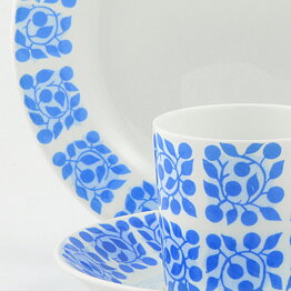 Stig Lindberg (Bladruta 1968) Coffee Cup with Saucer and Plate (2)