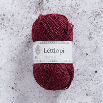 Lettlopi 50 g  Garnet Red Hether Stickfasthet 18 m/10 cm