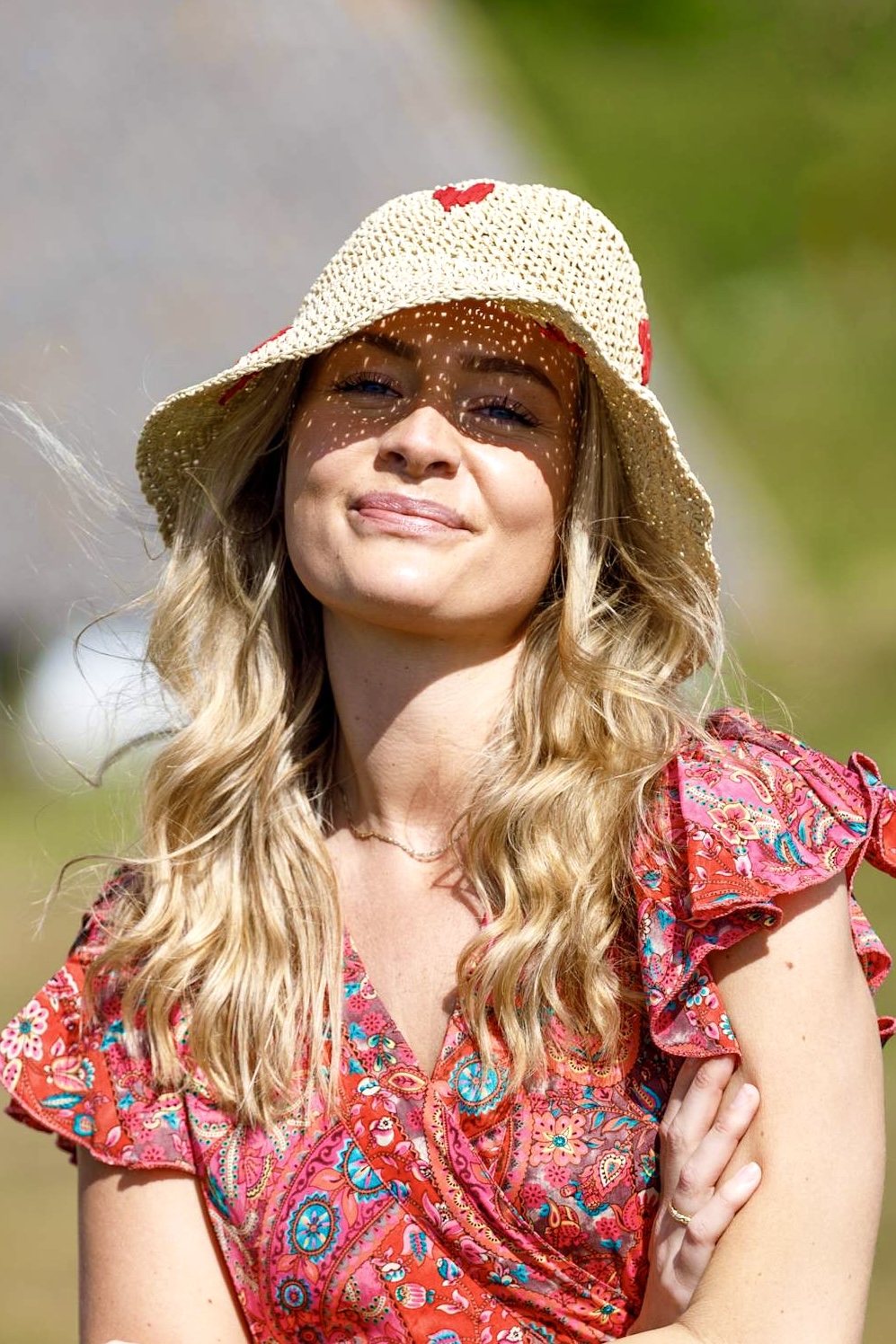 Maui  straw hat - red hearts - 2