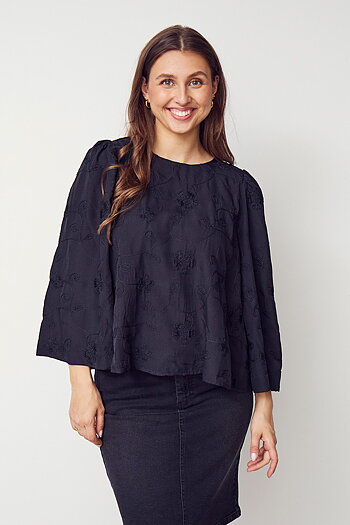 Isay - Juna Blouse Black