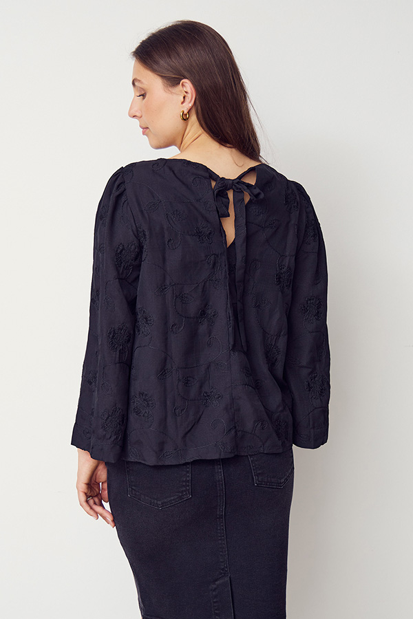 Isay - Juna Blouse Black - 5