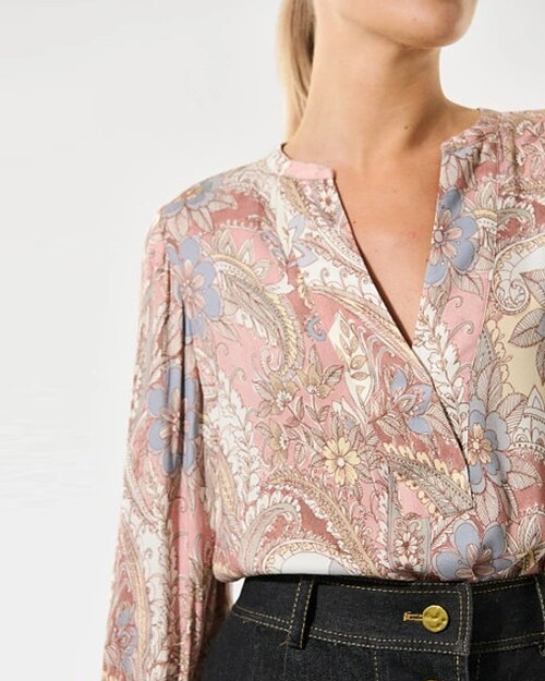 Blus Nadia Sayo blommönstrad rosa