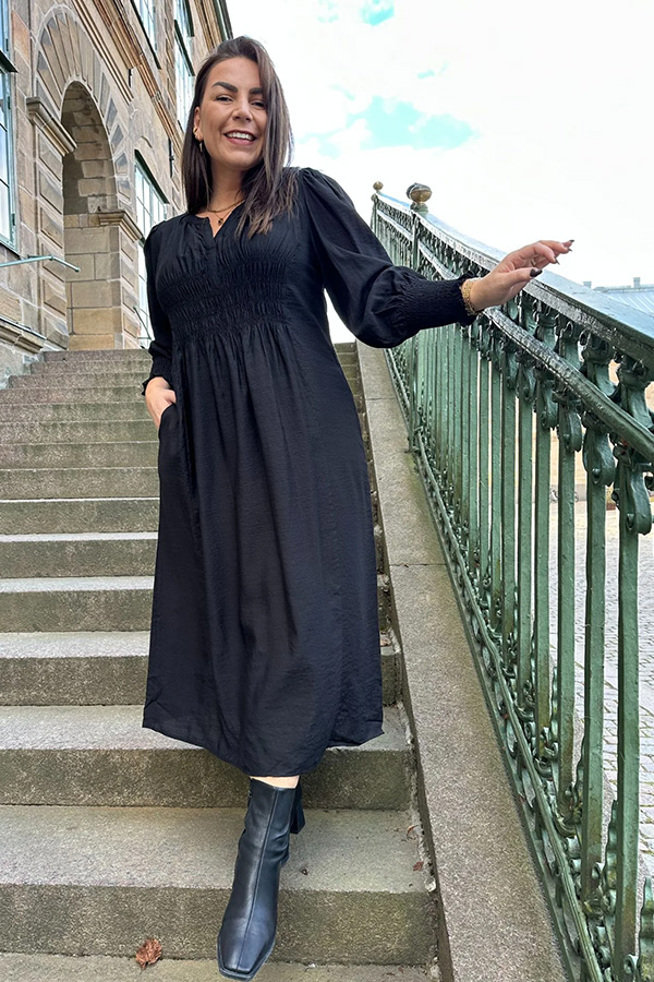 Isay - Ane Smock Dress Black