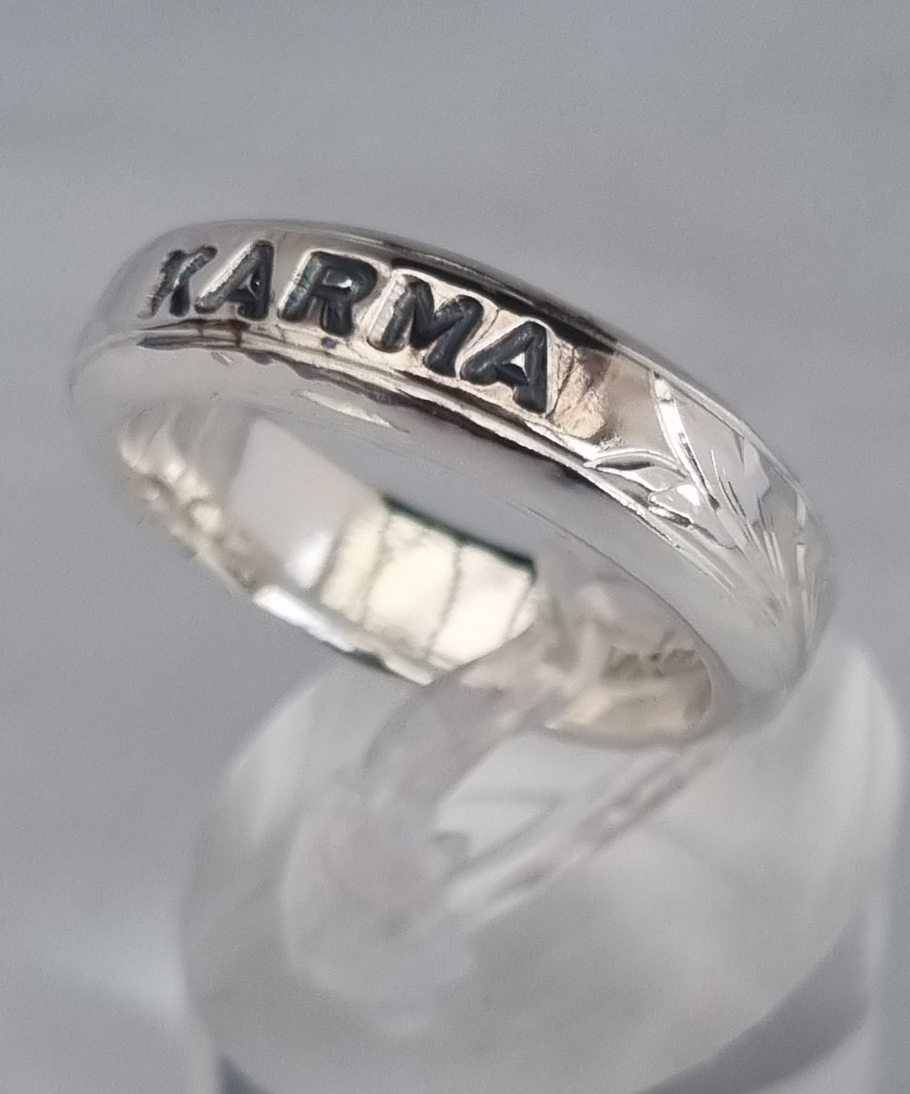 Graverad KARMA stl 19,5