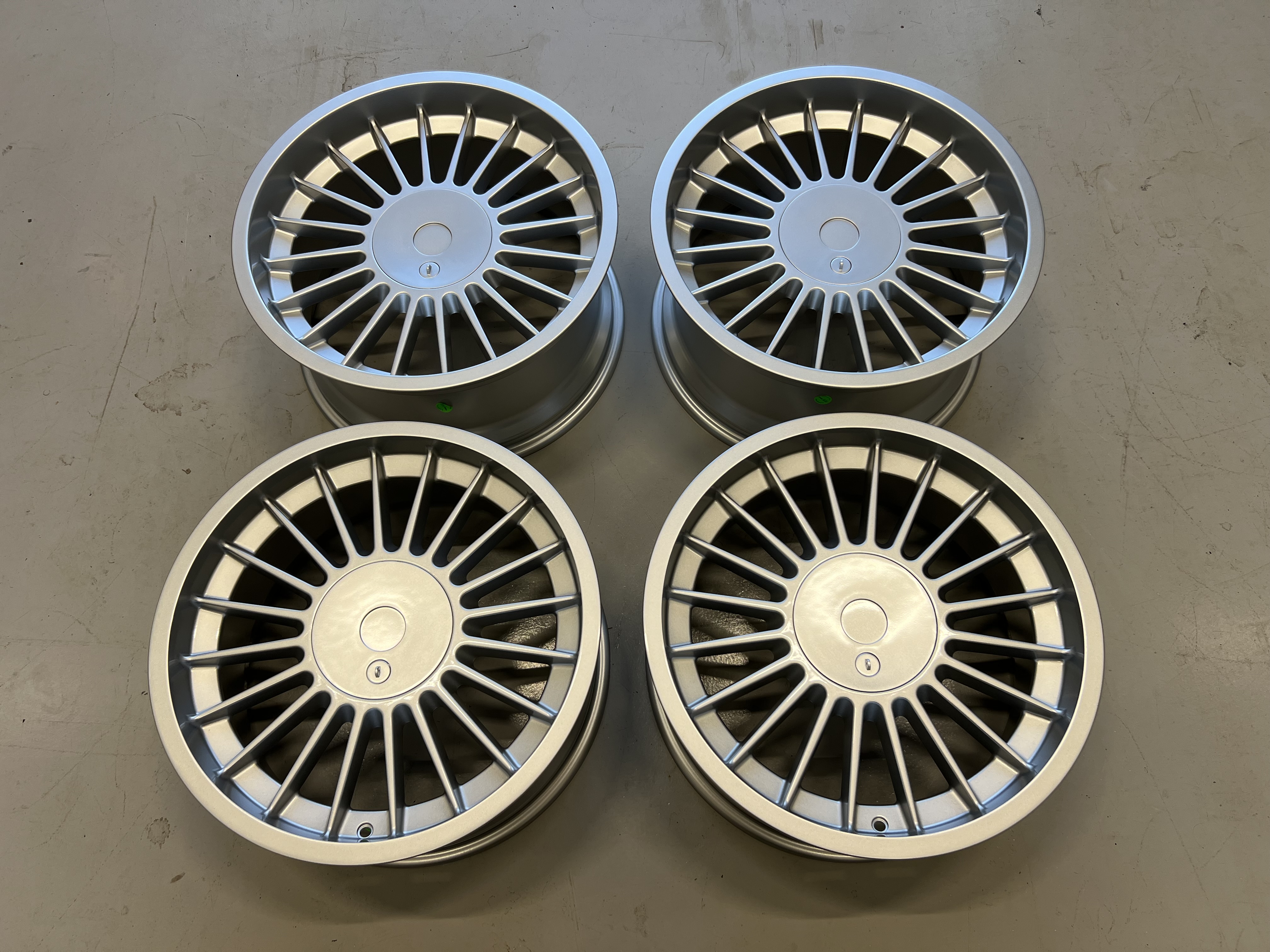 18" Alpina Classics style 5x112 5x120 - 2