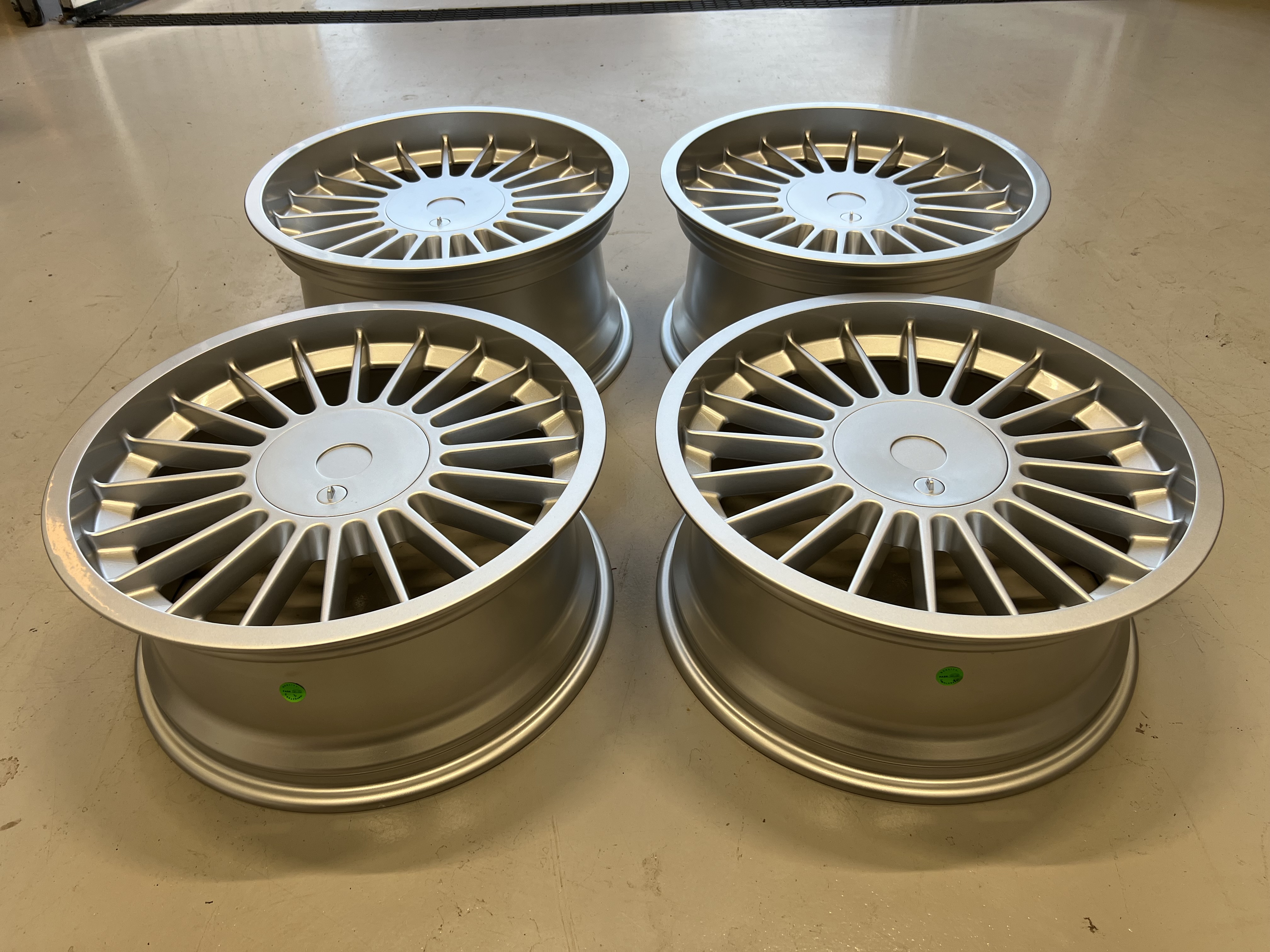 18" Alpina Classics style 5x112 5x120 - 4