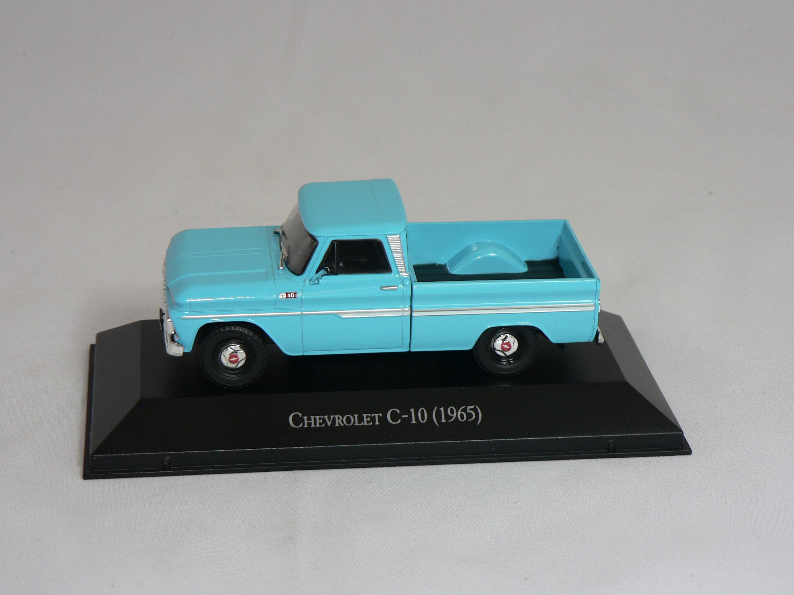 Chevrolet  C10  1965   1:43  Atlas - 3