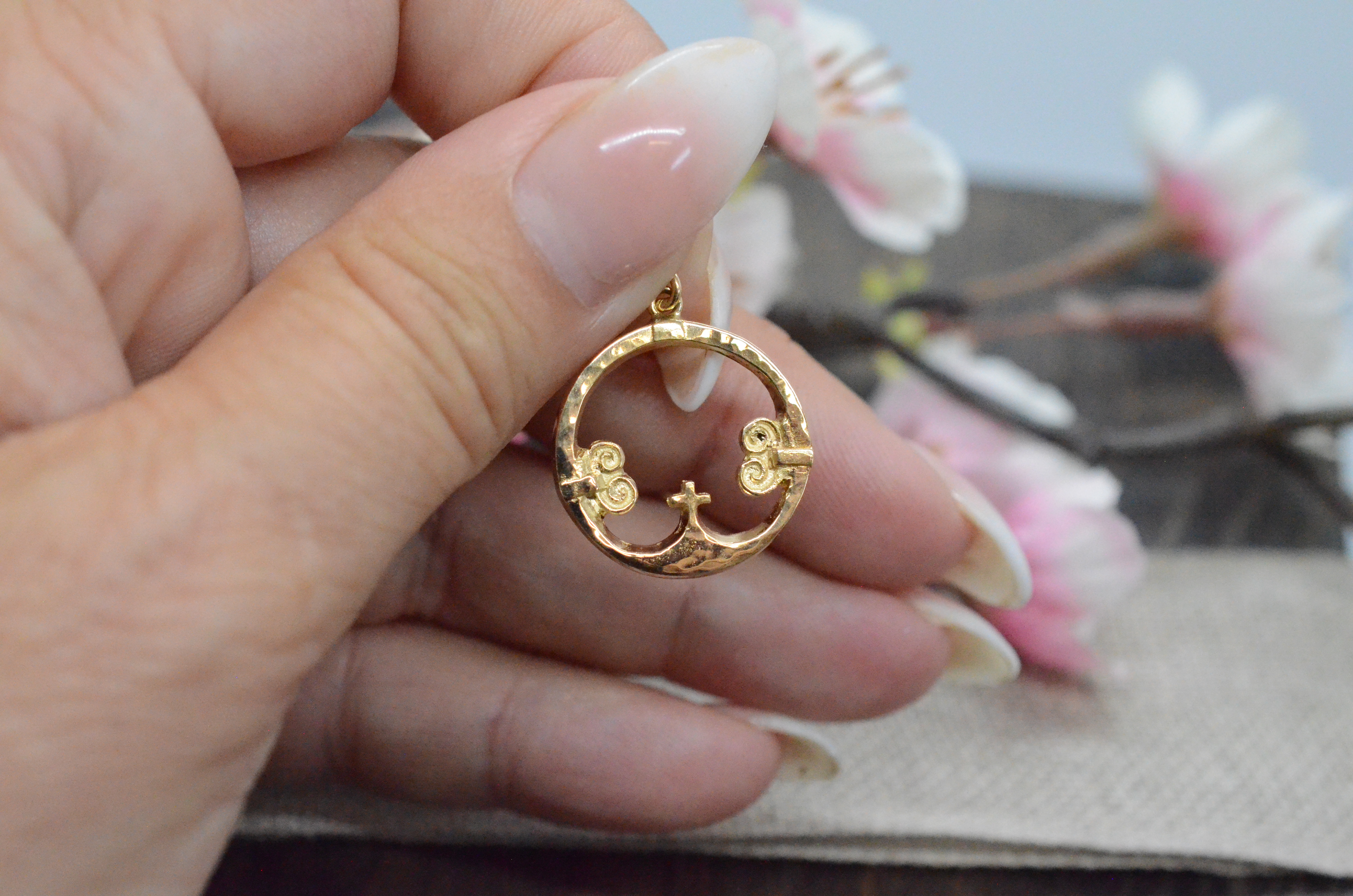 Vintage 18k hängsmycke "Forsaringen" - 3