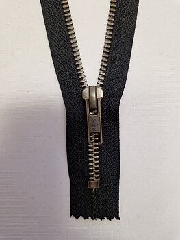 MGKBC-56 16 cm fg svart