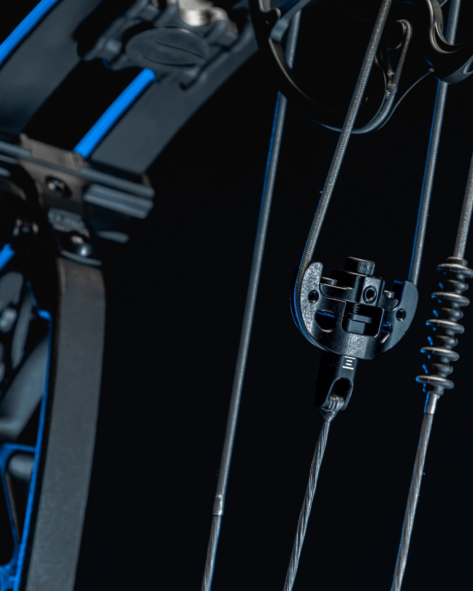  Elite Compound Bow Victra - 16