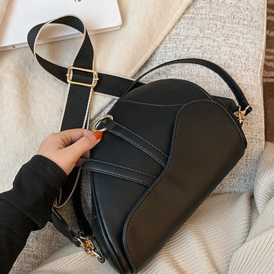 Saddle Shoulder Handbag AWST Intl Black - 3