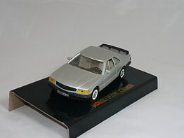 Mercedes Benz  500  SEC   1:24  Guiloy