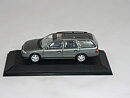 Ford Mondeo  Turnier  1:43 Minichamps