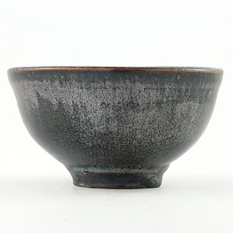 Isak Isaksson (2000s) Unique Chawan Bowl with Black Glaze 13 cm #54