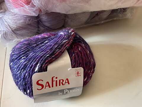 Safira by Permin
