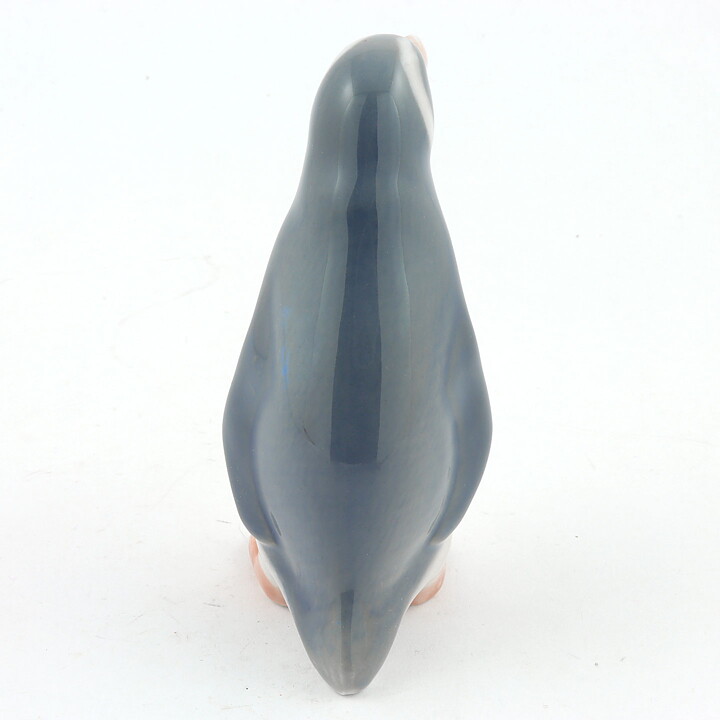 Anna Trap (20th Century) Heartwarming Penguin 10 cm