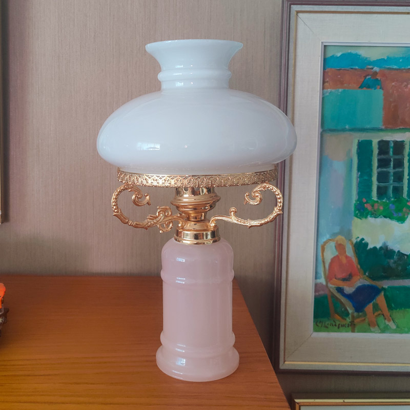Bordslampa i glas
