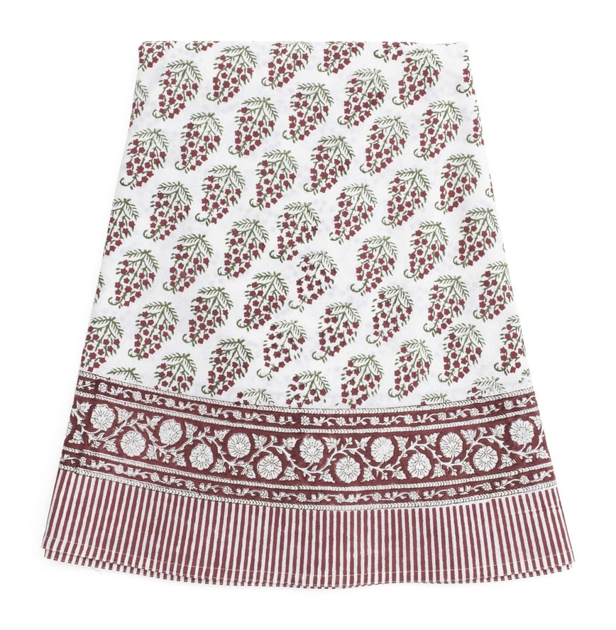 Chamois Round Tablecloth Persian Paisley Red, Green & White - 220cm