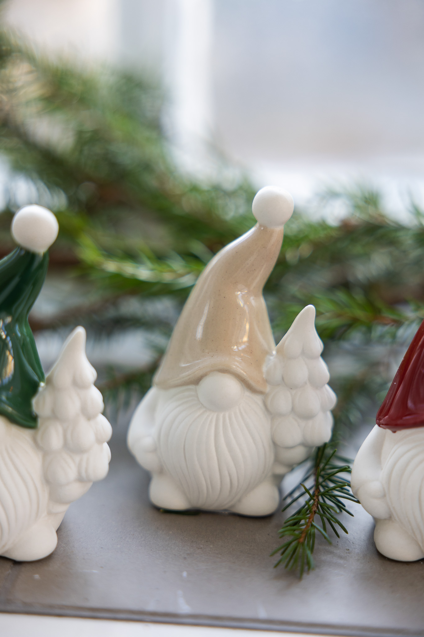 Vilgot - Tomte - Beige dekoration - 5 x 5 x 9 cm