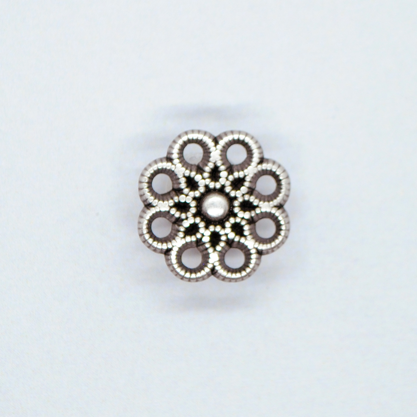 Metallknapp Blomma