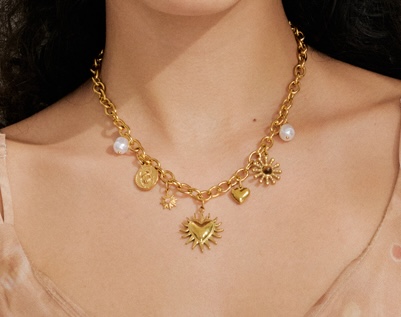 SOYA HEART CHARM NECKLACE GOLD