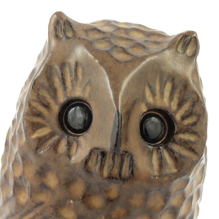 Bengt Wall (1960s) Brown Owl with Relief Decor 12 cm (2)