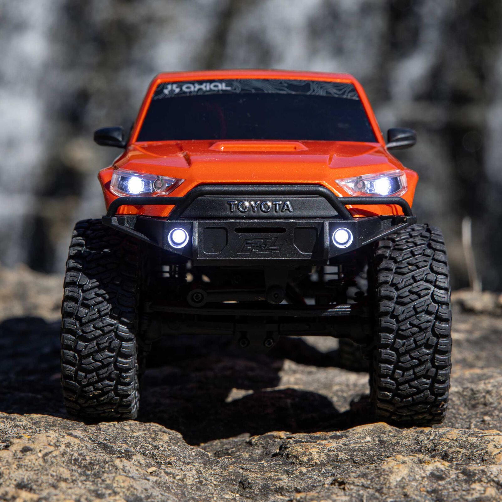 Axial AXI-2035T1 1/24 SCX24 Toyota 4Runner 4X4 RTR Brushed Rock Crawler (Battery & Charger Included), Orange - 11