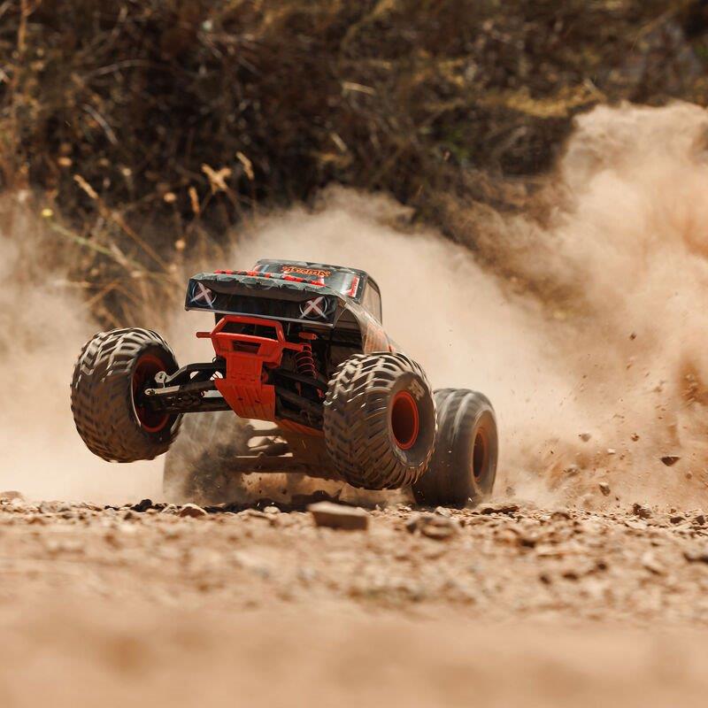 ARRMA 1/10 QUAKE 223S DSC 2WD RTR Brushless Monster Truck, Red - 8