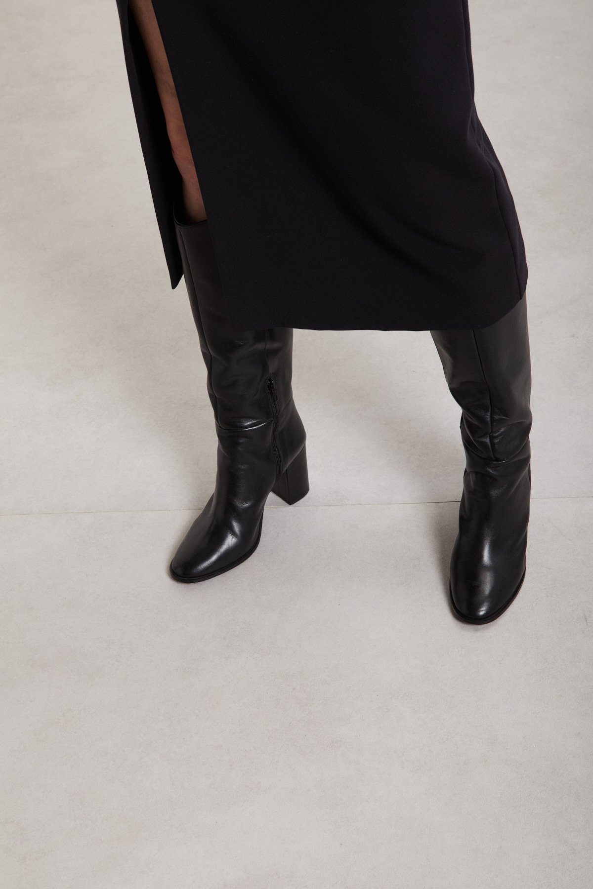 OttodÁme - Midi Skirt With Slit Black - 3