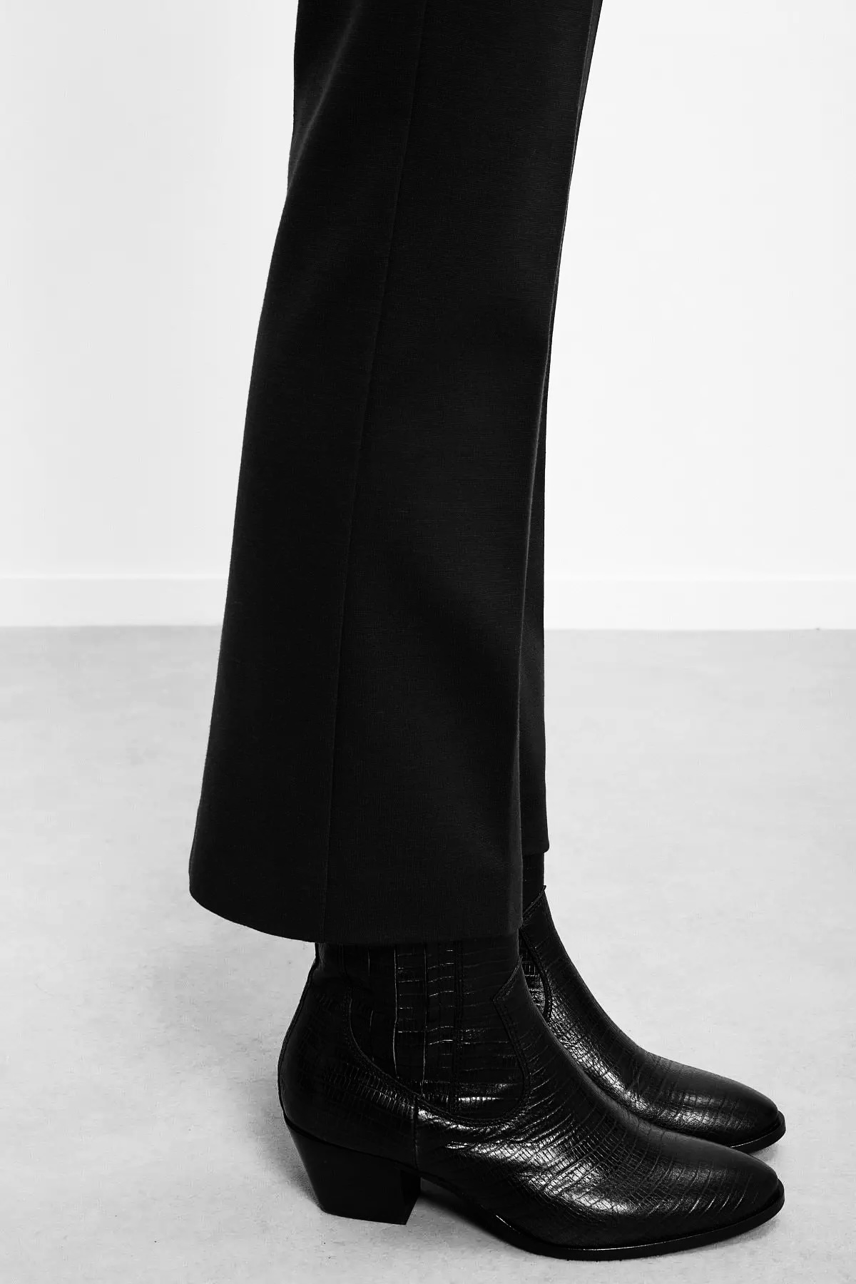 OttodÁme - Viscose Cropped Trousers Black - 3