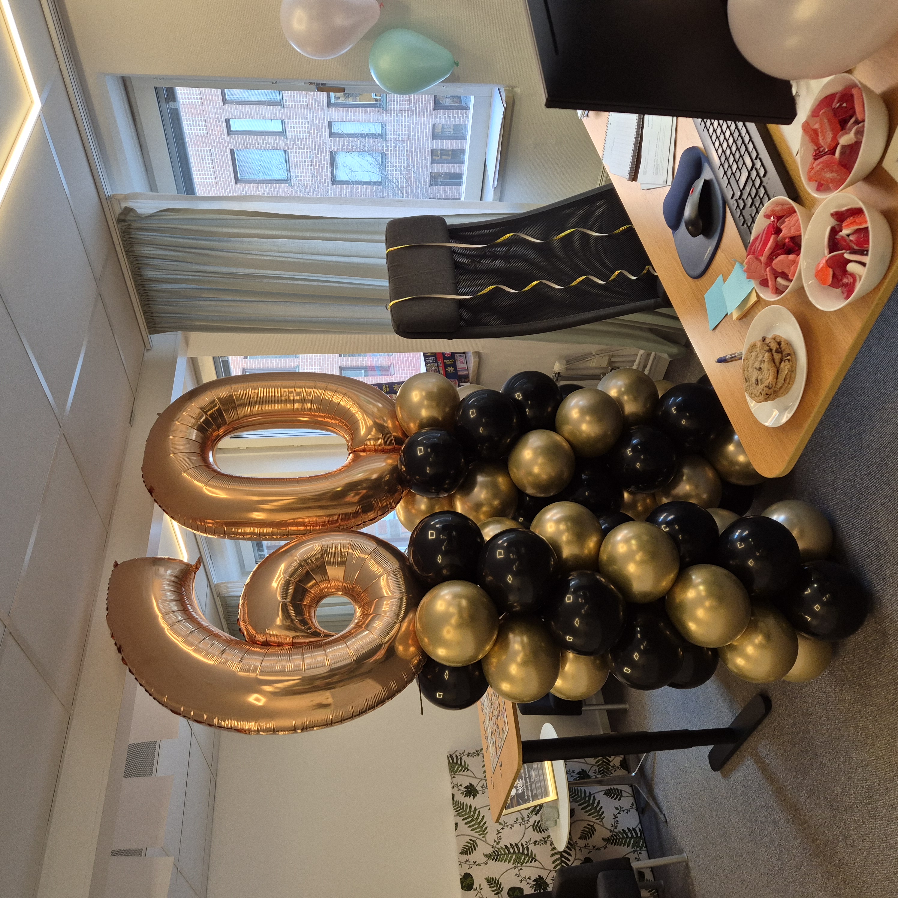Marquee - Sifferpelare 4 - 2