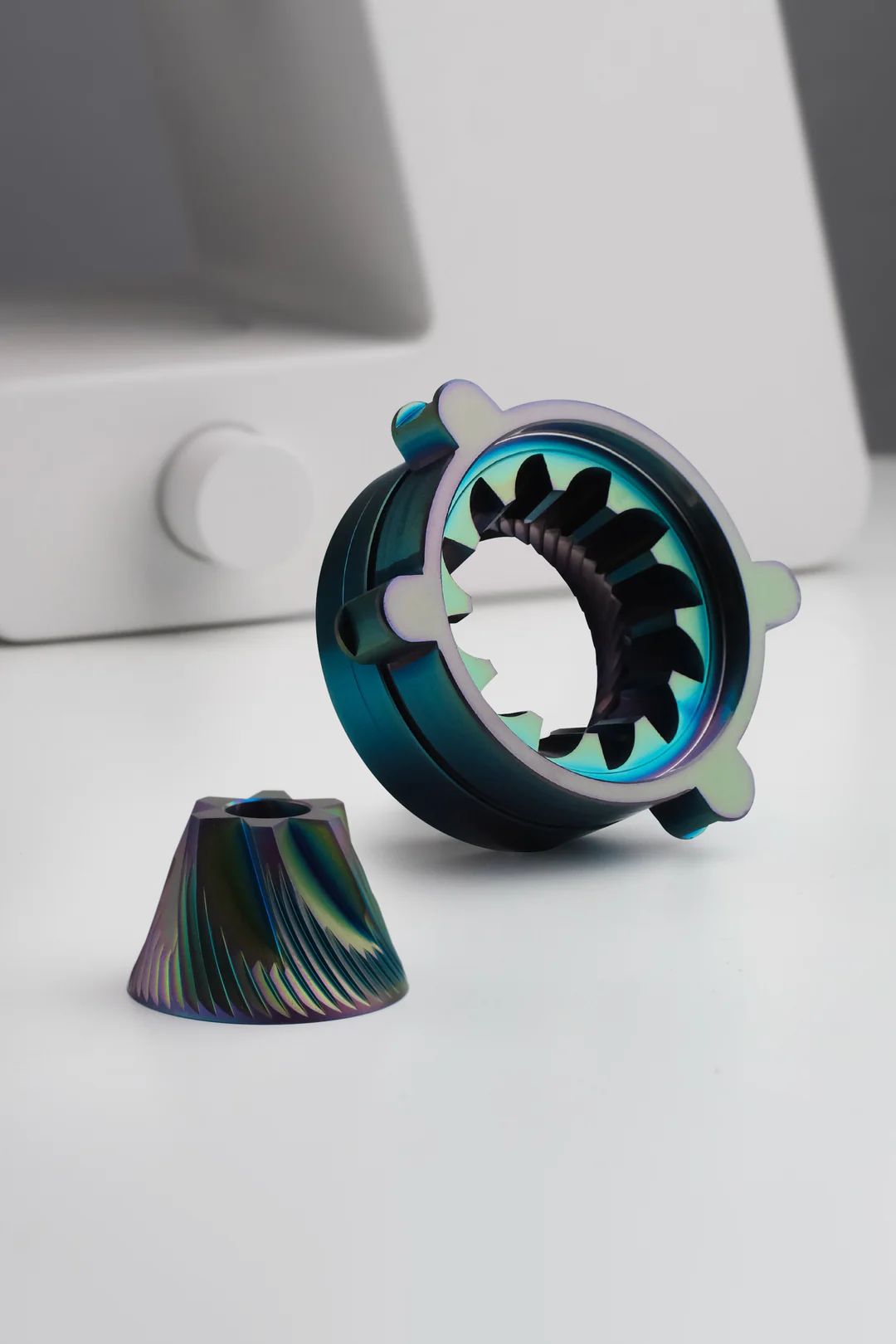 Varia - Hypernova Iridescent Titanium - Koniska malskivor för VS6 - 63mm - 4