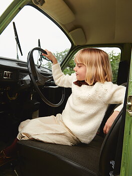 Sandnes Sweet Pea Sweater Junior 2506_07 (18 m st 4,5)