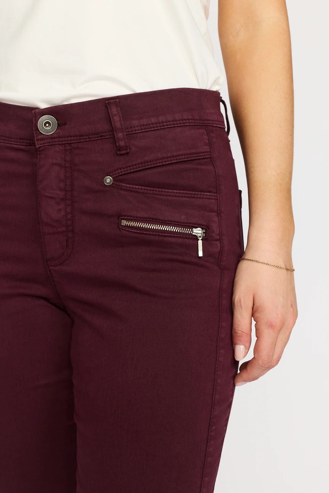 Rany Pants - Winetasting - 2-Biz - 4