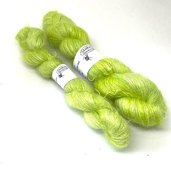 Handfärgad Kidsilk  ljus limegrön 