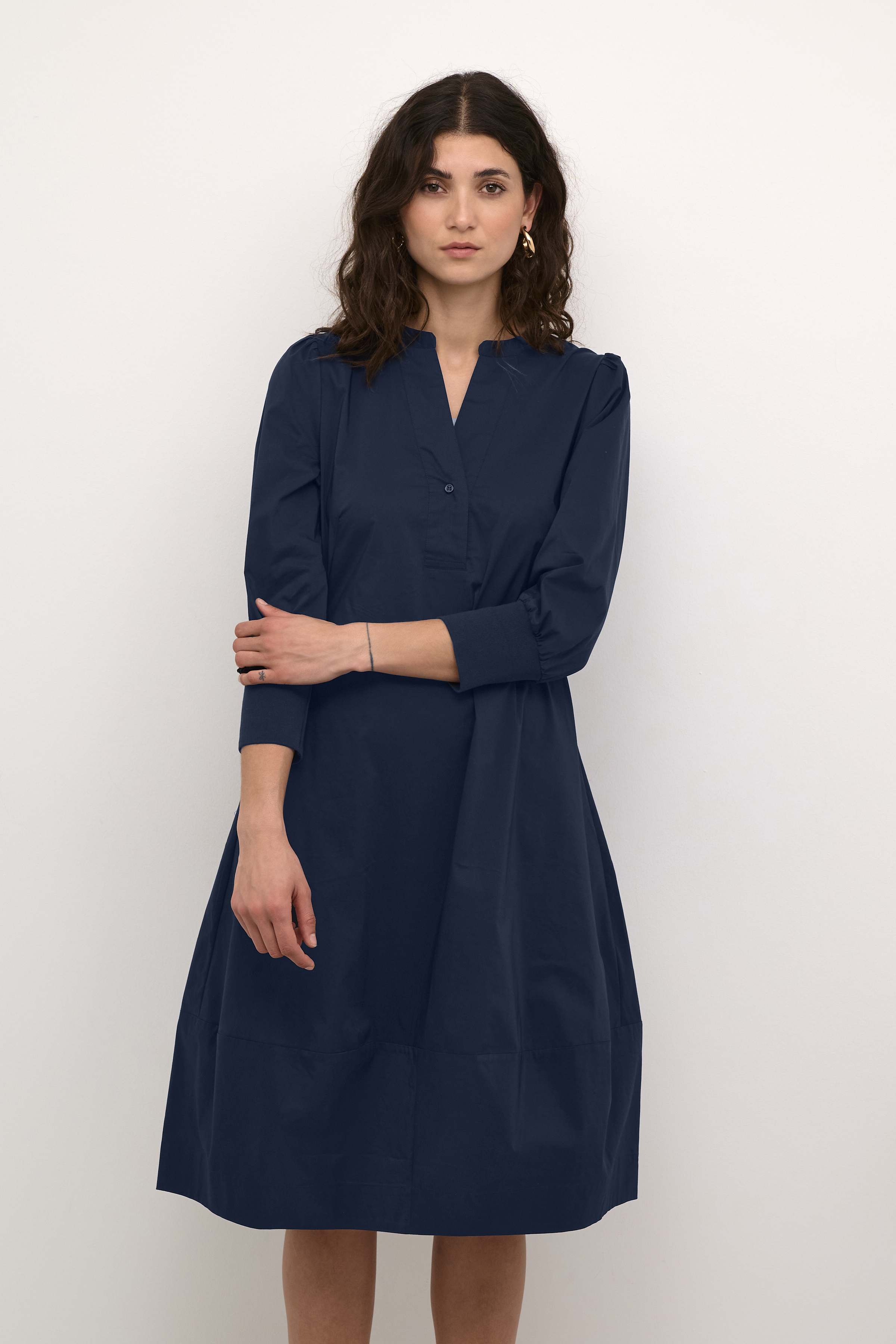 CUantoinett Dress Blue Iris  Mörkblå klänning med fickor - 3