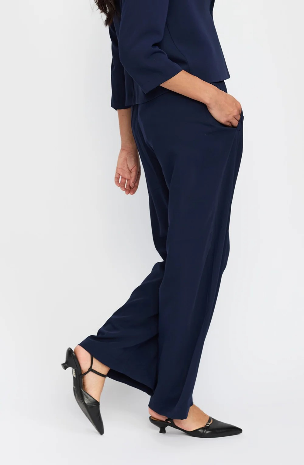 Ofelia Pant - Navy - 2-Biz