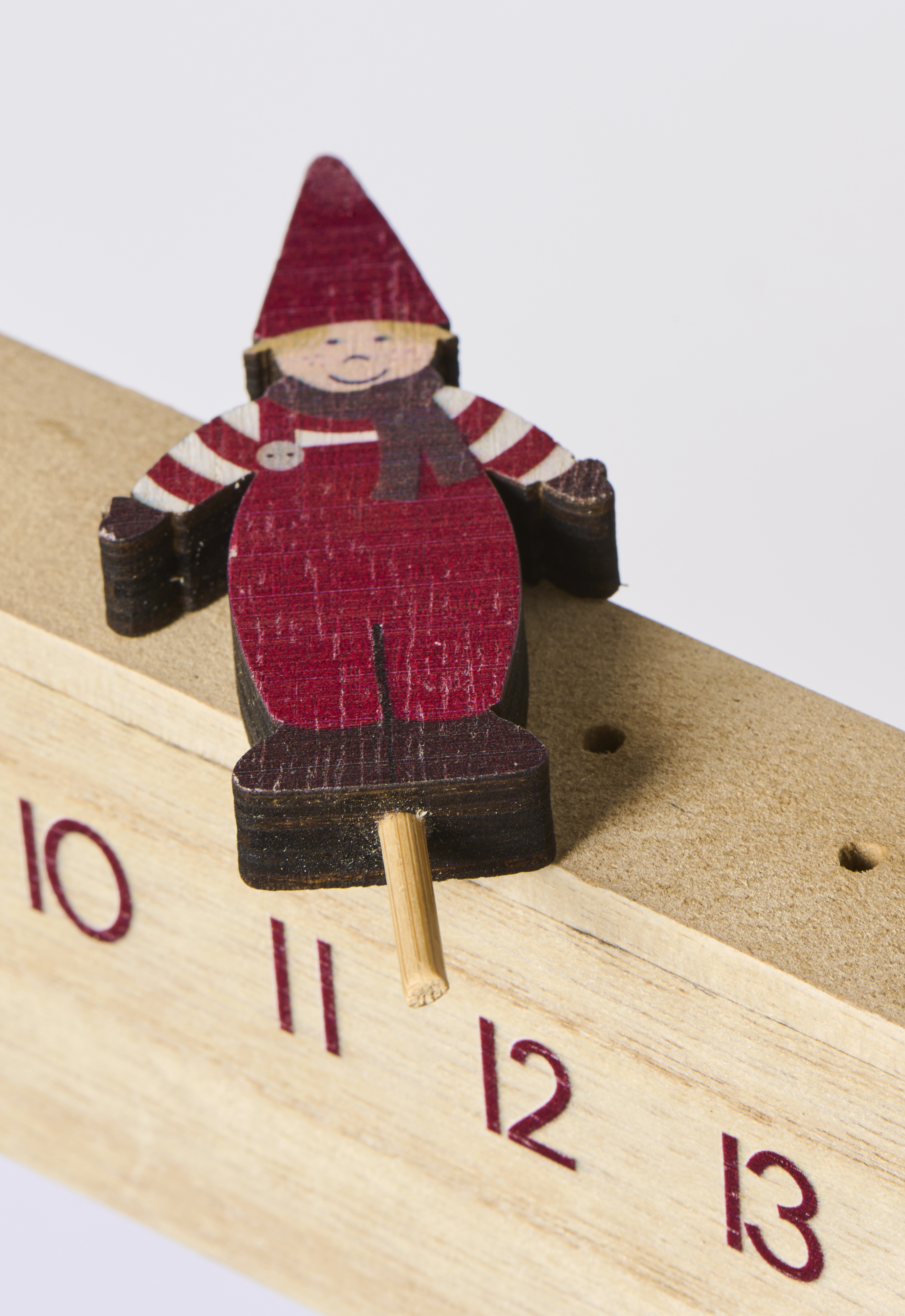 Julkalender - Kalender med gående tomte 1-24  - 3