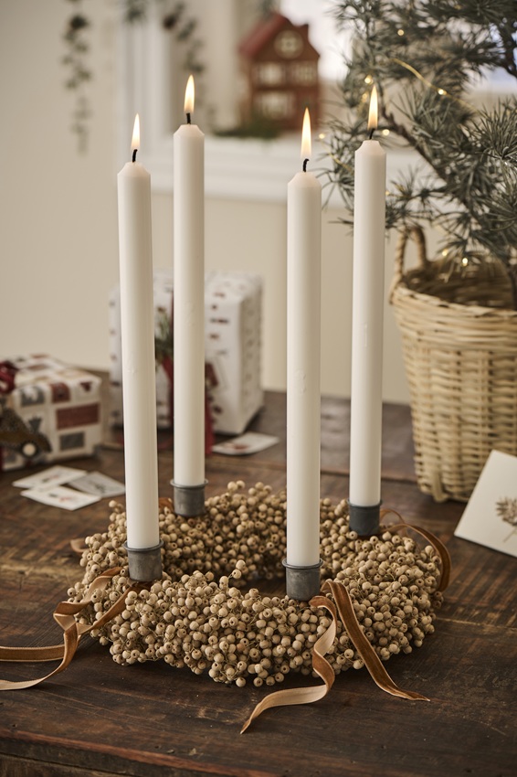 Advent candles with embossed numbers 1-4 - White - Swan-labelled - 3