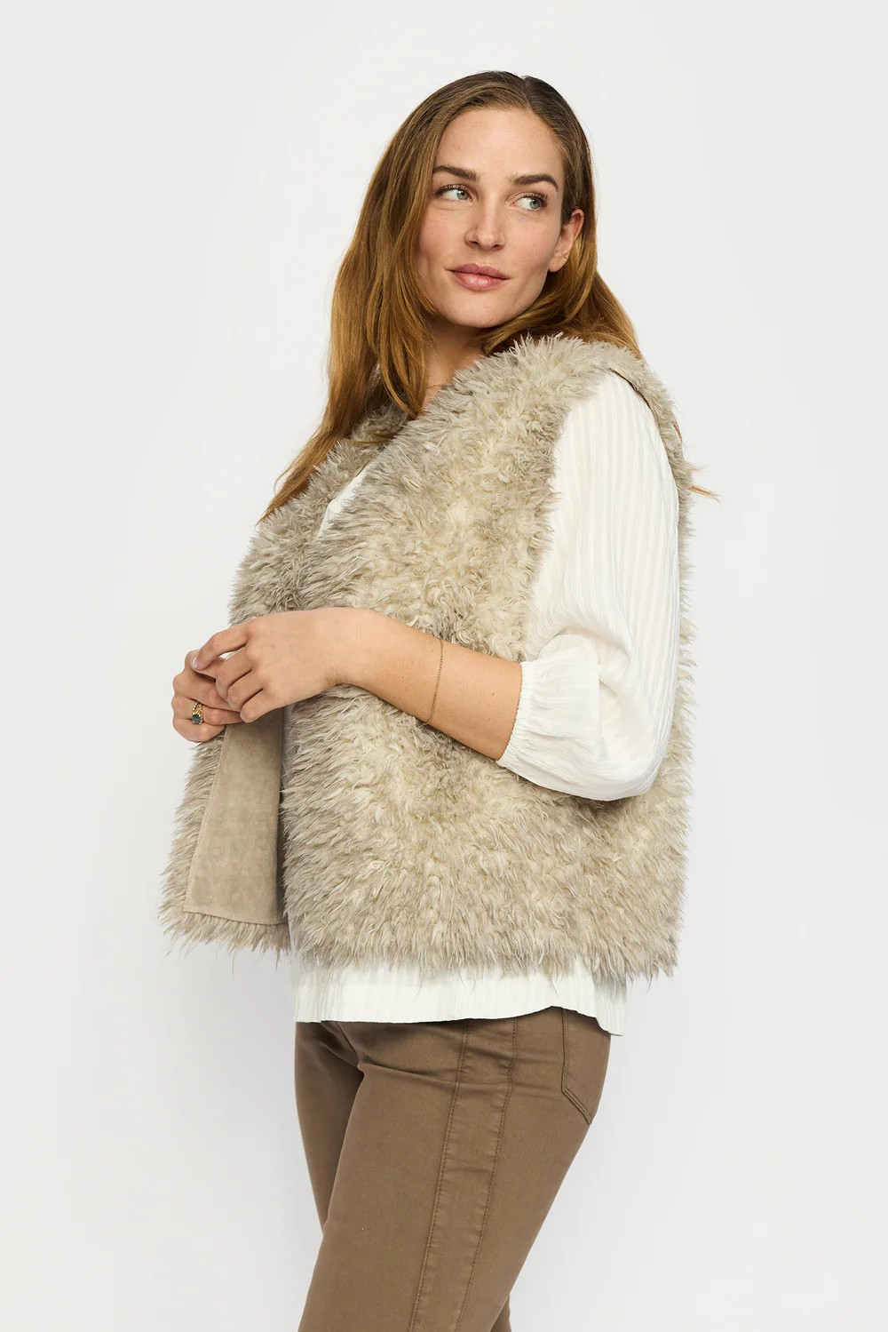 Saxo Vest - Winter White - 2-Biz