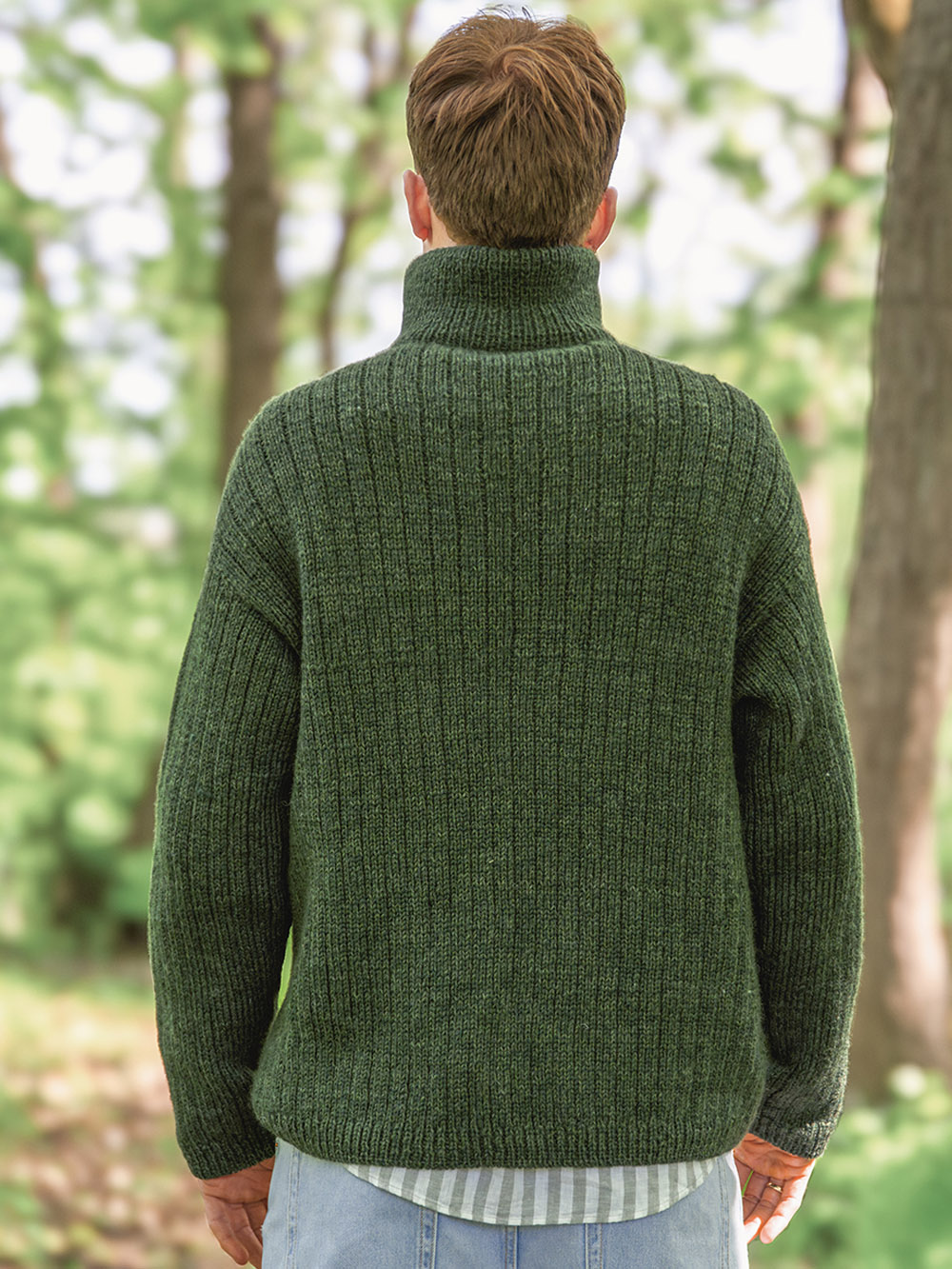 Sandnes Tarjei Sweater 25_04 (21 m st 4) - 2