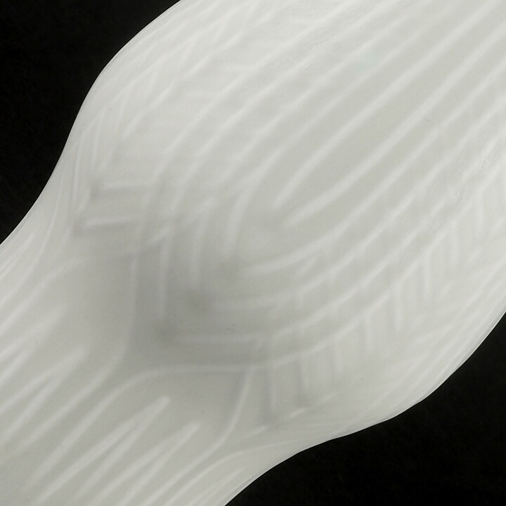 Berit Ternell (Ax 1957) White Organic Vase with Grain Relief 14 cm
