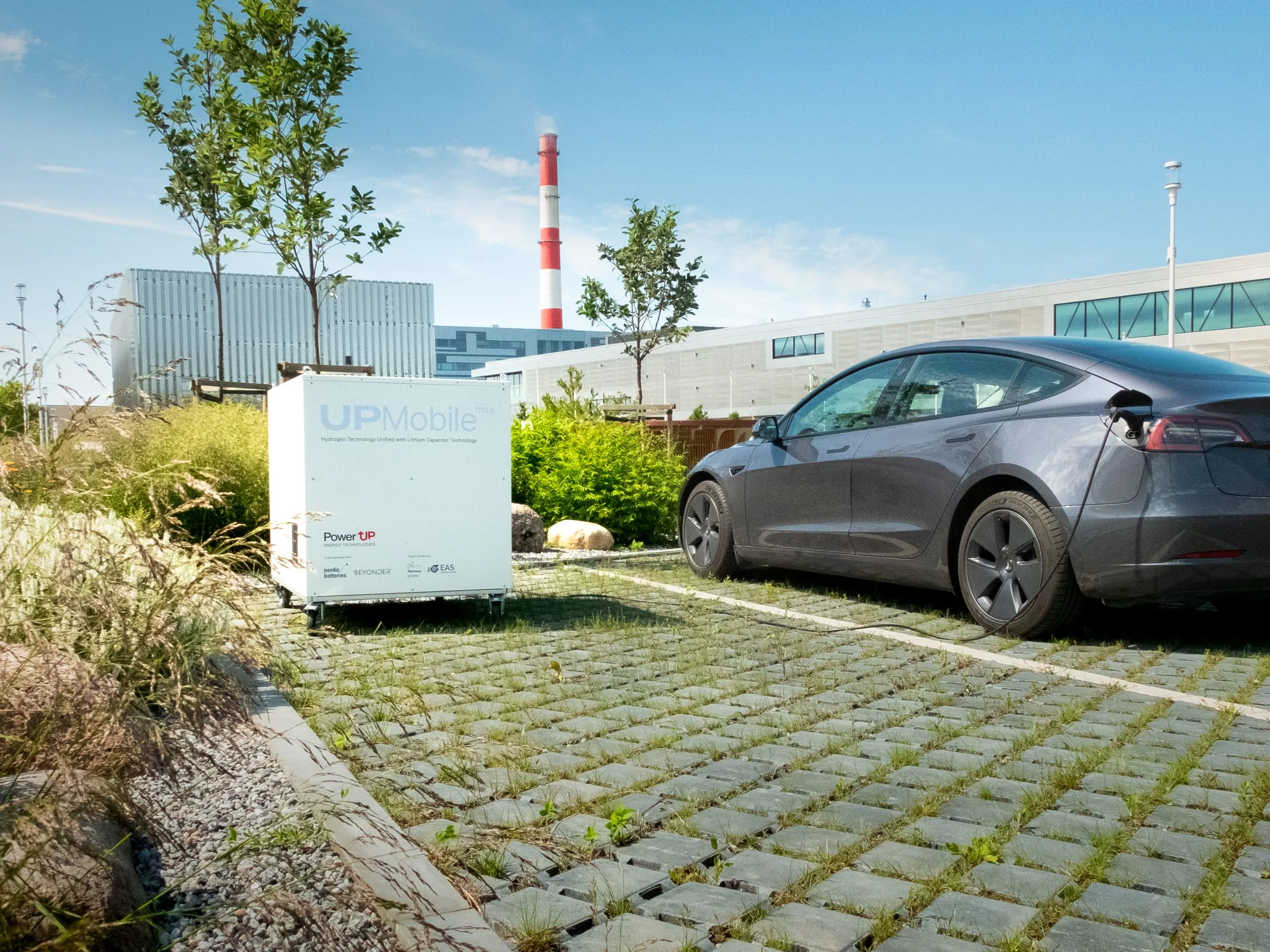 Aggregat driftet med Hydrogen, Power-UP - UPMOBILE, opptil 20KW  - 6