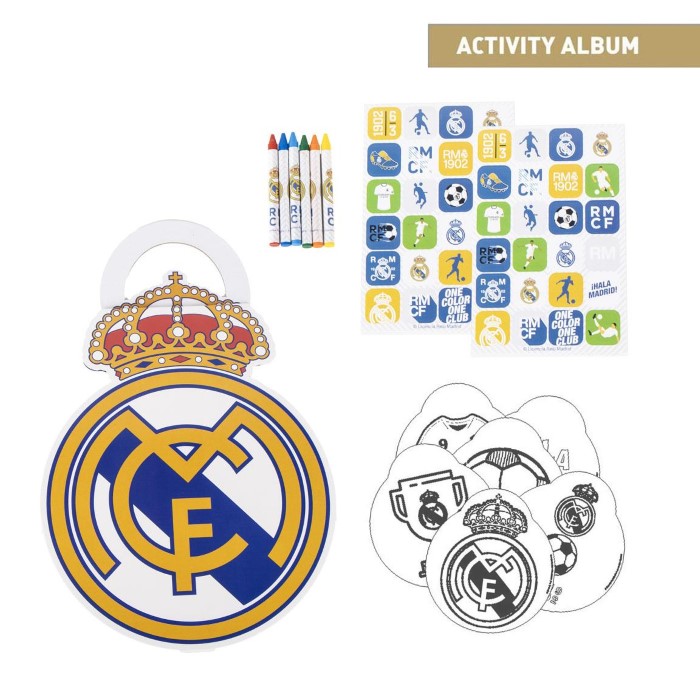 Setet innehåller ett aktivitetsalbum fyllt med motiv inspirerade av Real Madrid