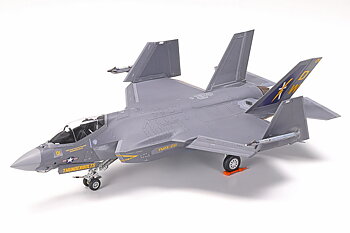Lockheed Martin F-35C Lightning II 1/72