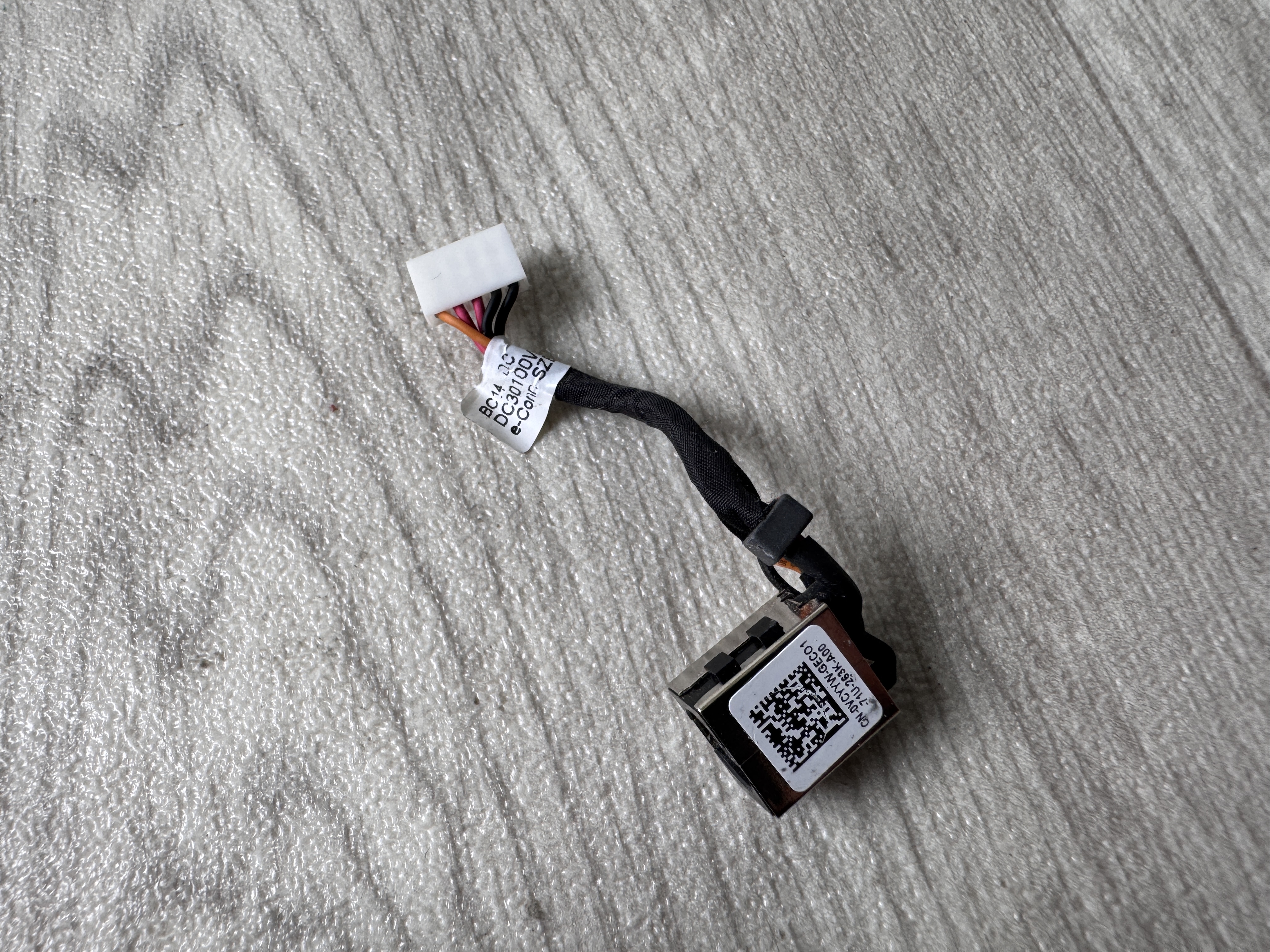 Original DC strömuttag kabel laddningsport Dell Latitude E5470 7270 E7270 7470 E7470 CN-0VCYYW 0VCYYW VCYYW