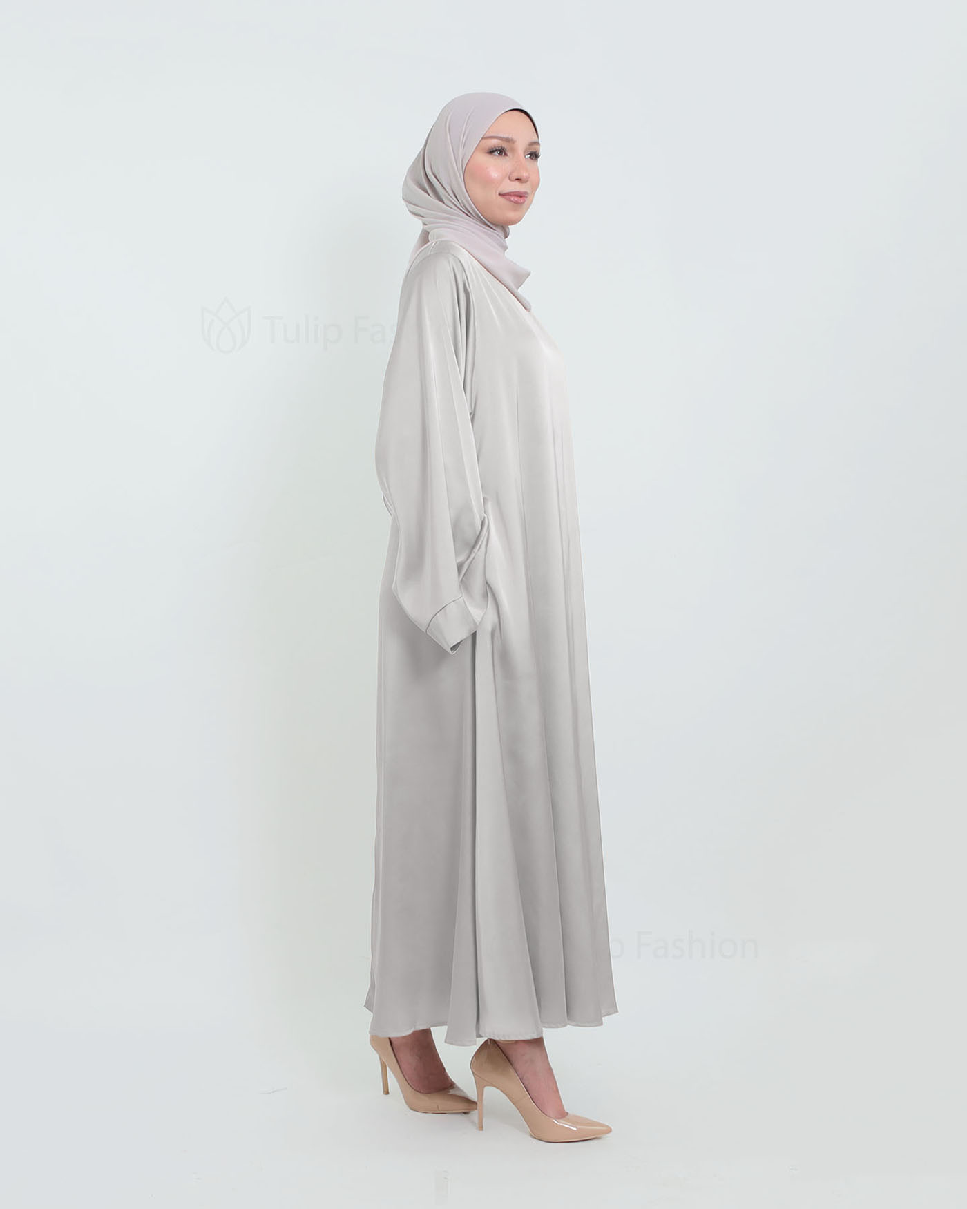 Maxi Dress in Satin - Gray - 3