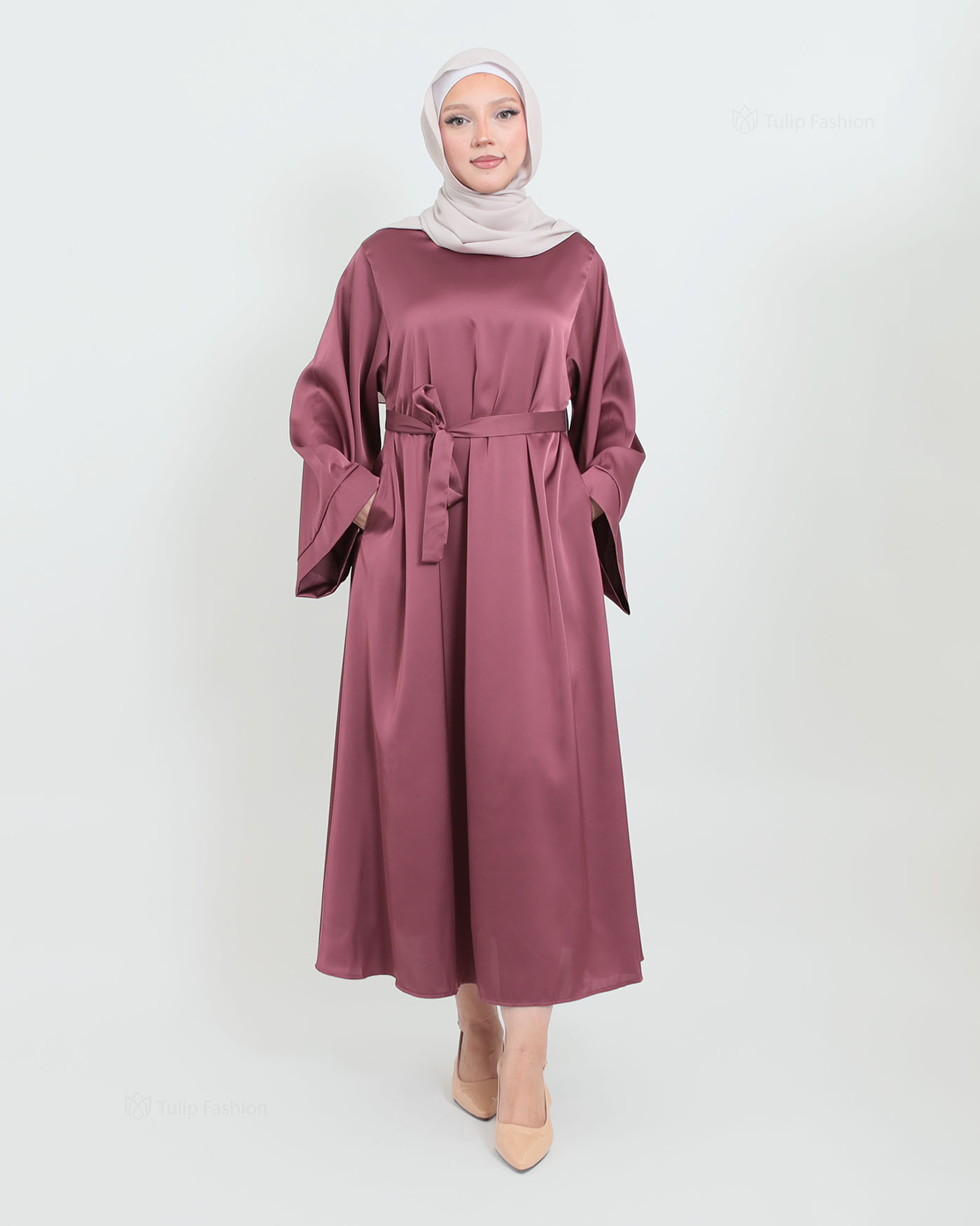 Maxi Dress in Satin - Purple - 8