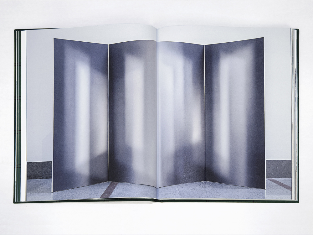 Unfolding Image: A Contemporary Approach to the Japanese Folding Screen - 2