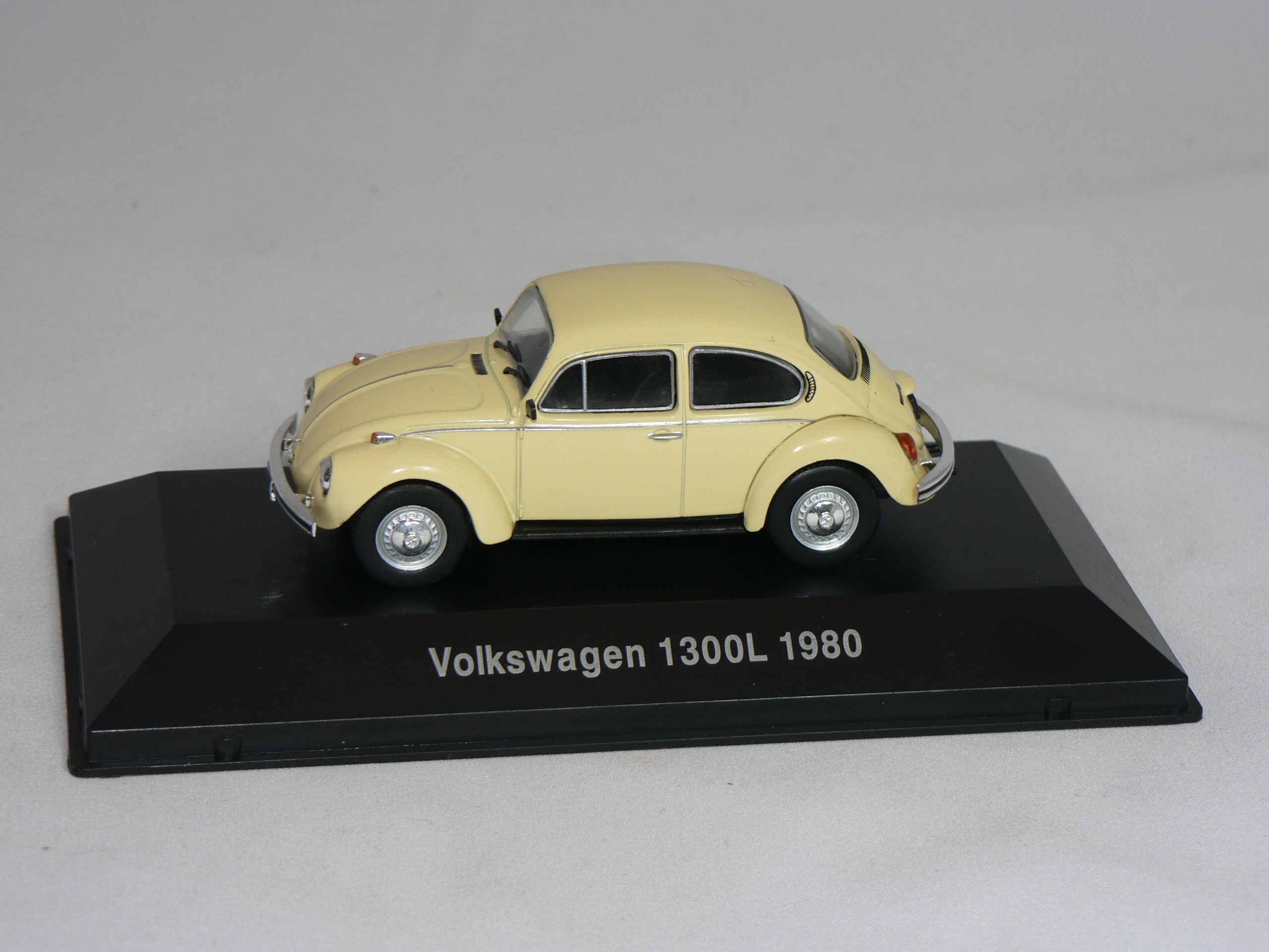 VW  1300 L  1980   1:43 Atlas - 3